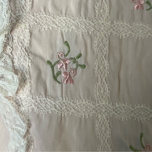 Vintage Barbizon Nightgown Size Medium - Picture 4 of 6